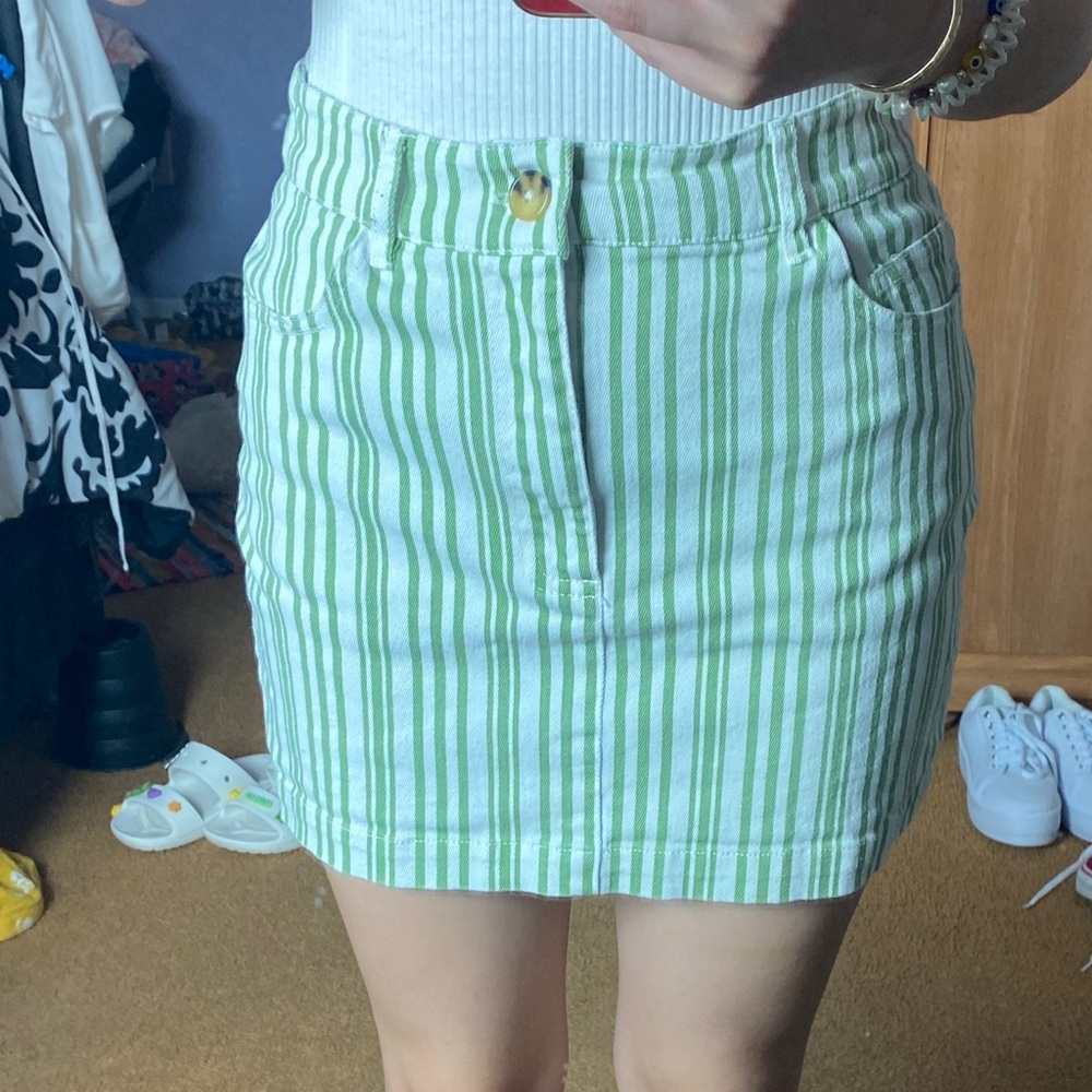 Forever 21 skirt